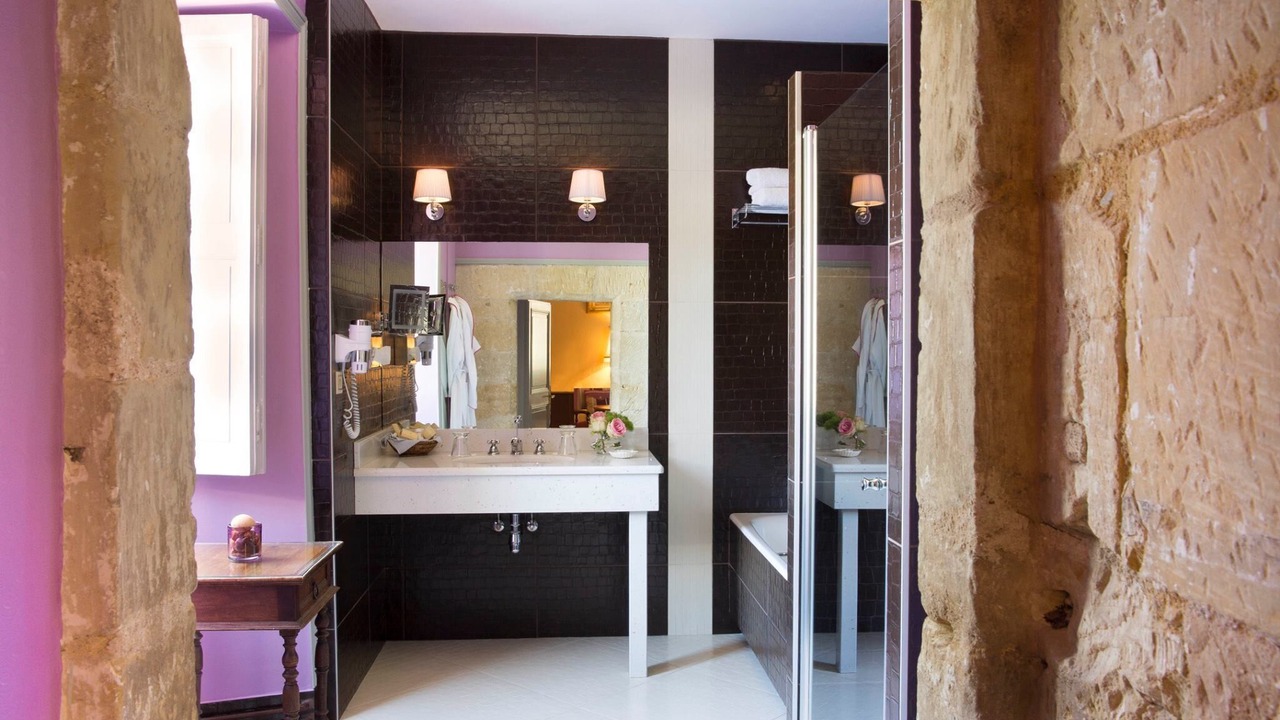 Photo of Bathroom in Noizay