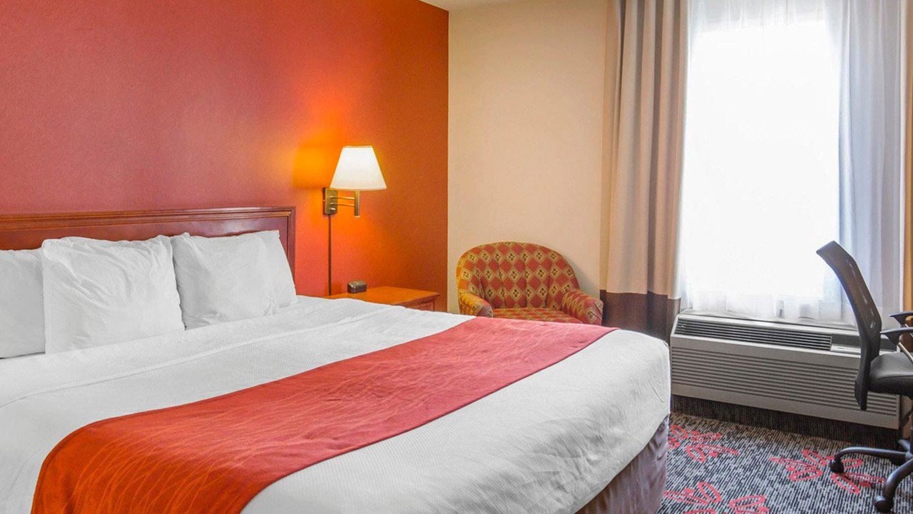 Photo of Bedroom in Banff Trail