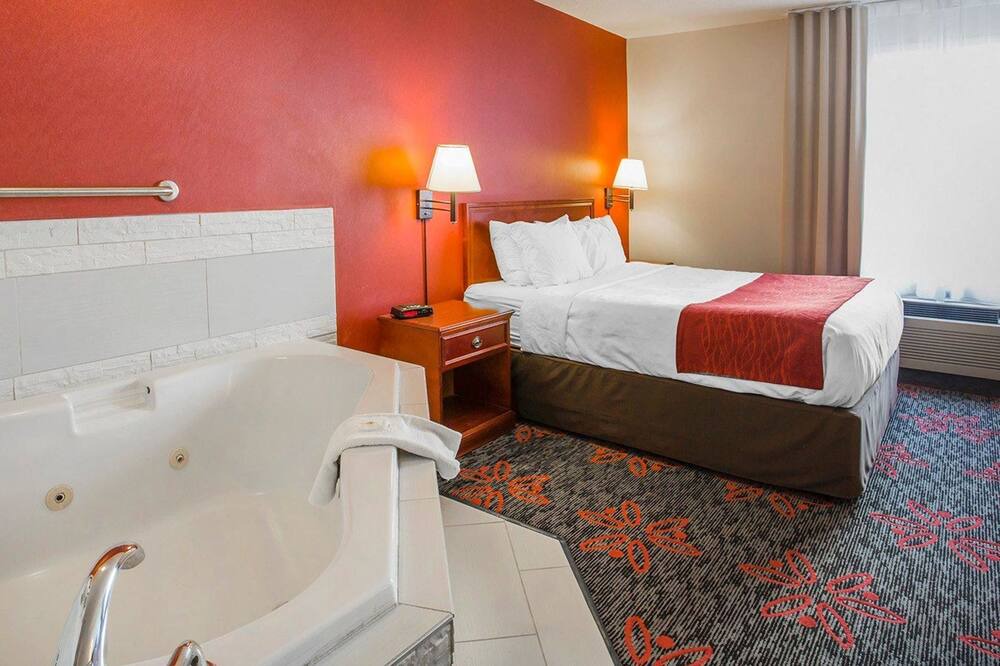 Photo of Others in Banff Trail