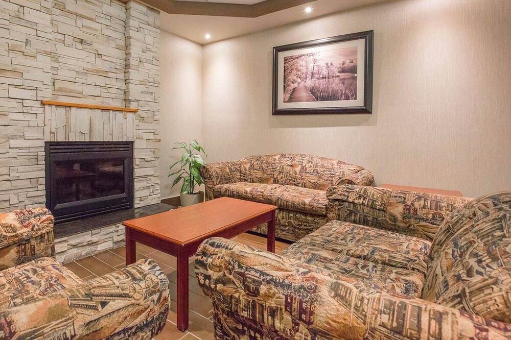 Photo of Others in Banff Trail