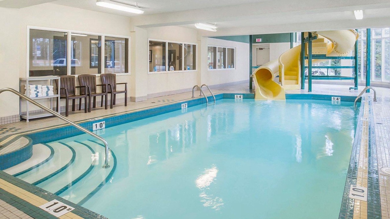 Photo of Outdoor in Banff Trail