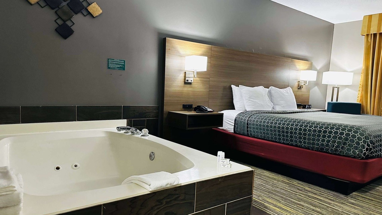 Photo of Others in Anderson