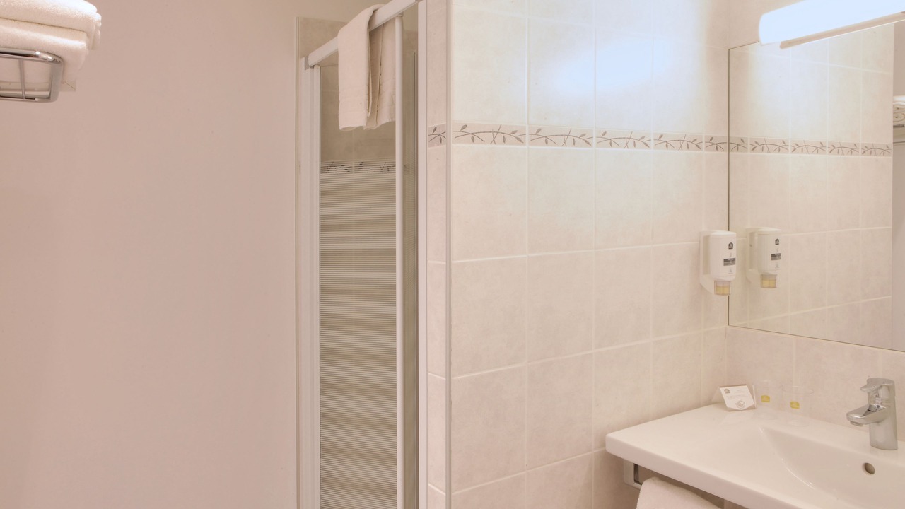 Photo of Bathroom in Manosque