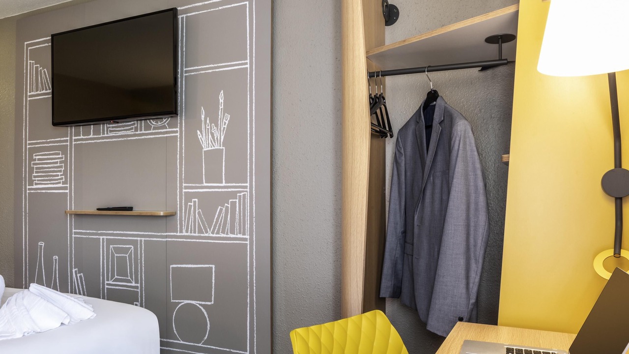 Photo of Bedroom in Creteil