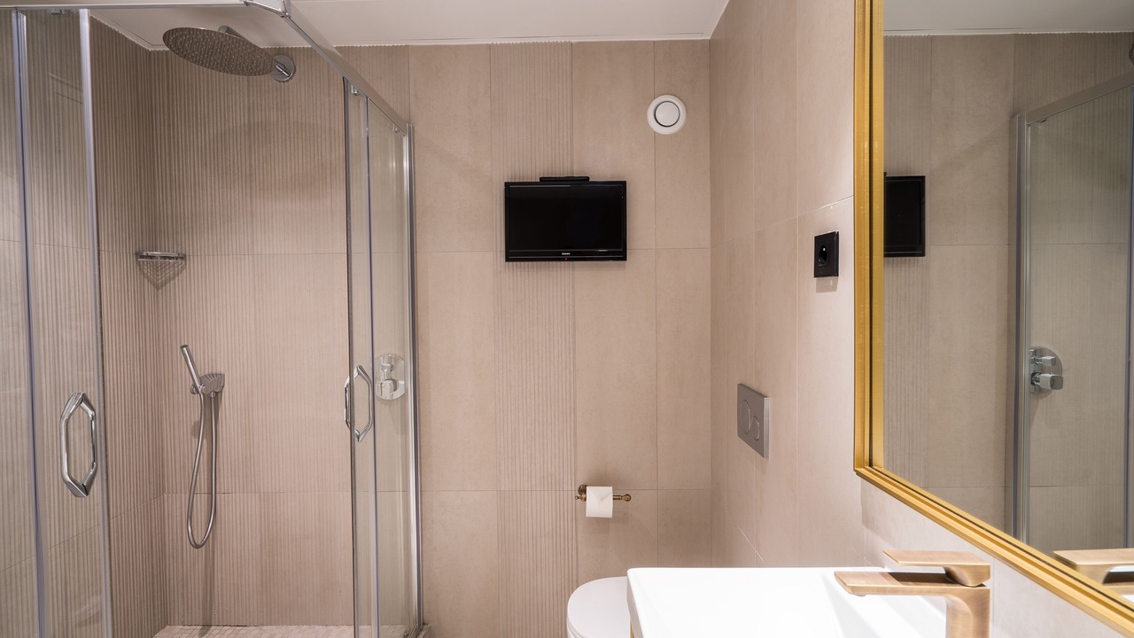 Photo of Bathroom in Fontainebleau