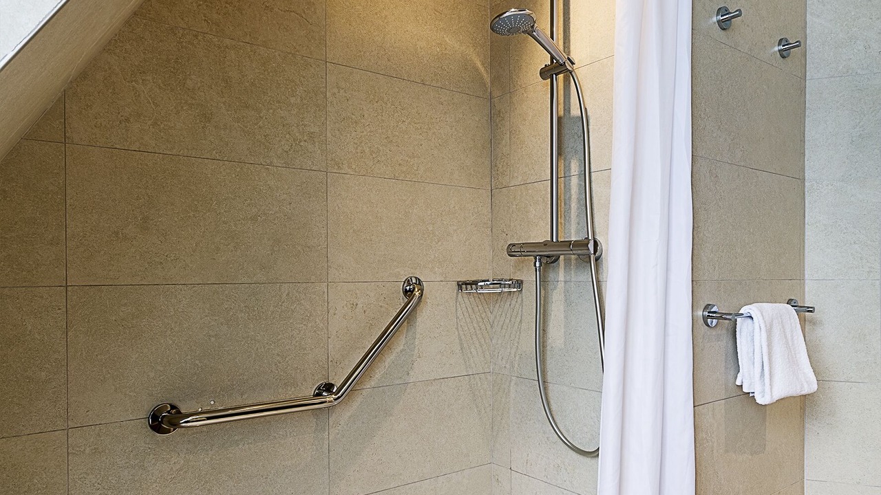 Photo of Bathroom in 13th Arrondissement