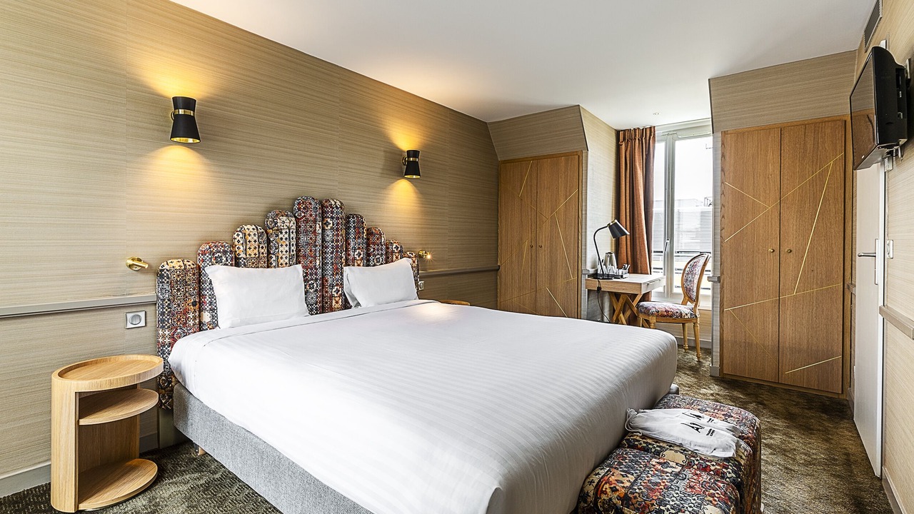 Photo of Bedroom in 13th Arrondissement