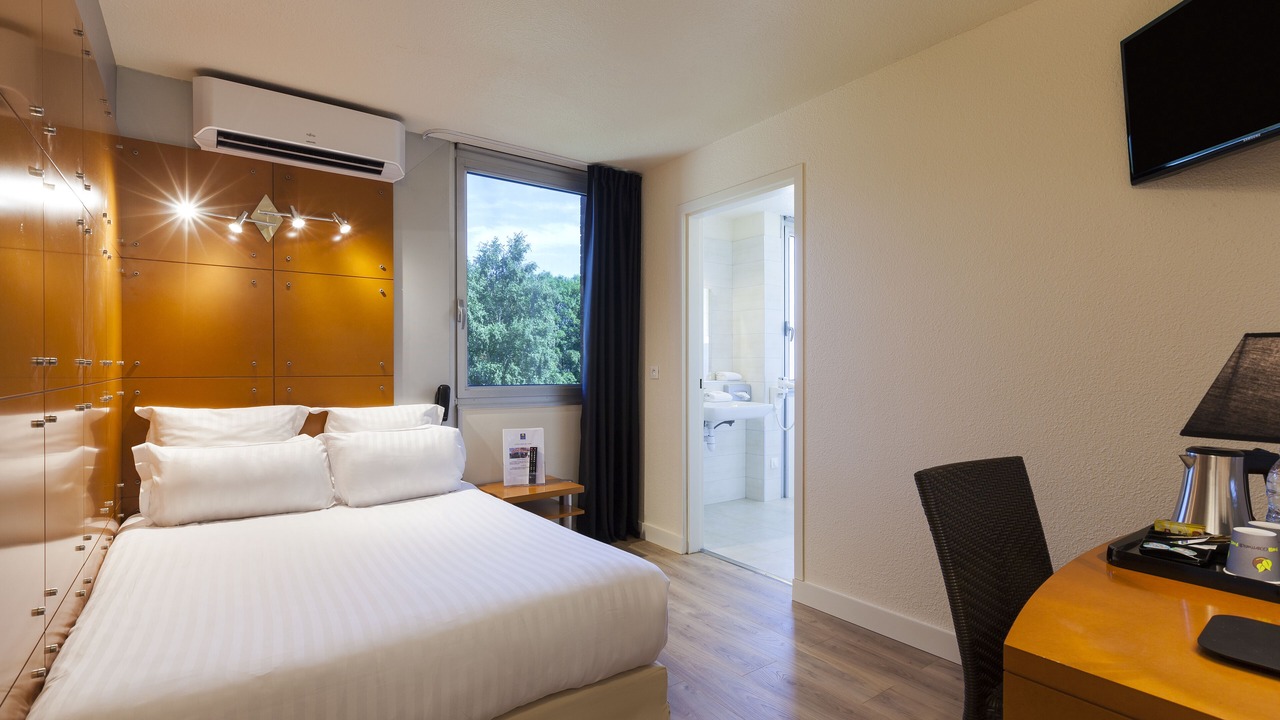 Photo of Bedroom in Tourcoing