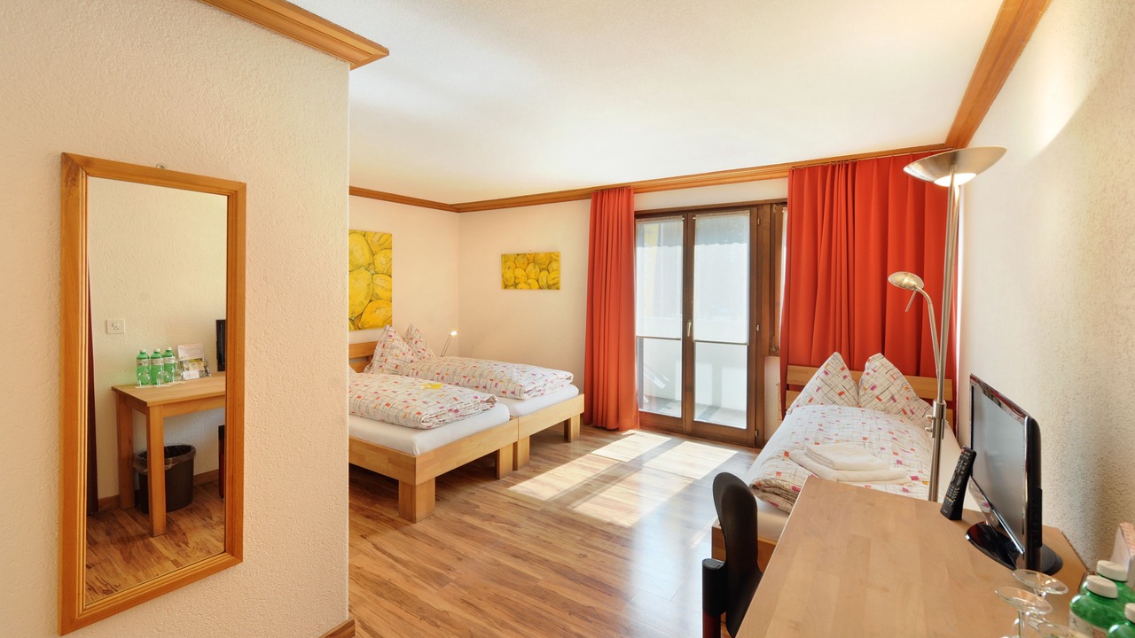 Photo of Bedroom in Durrenast