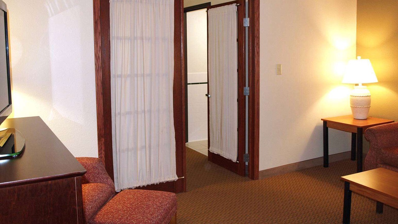 Photo of Others in Grimes