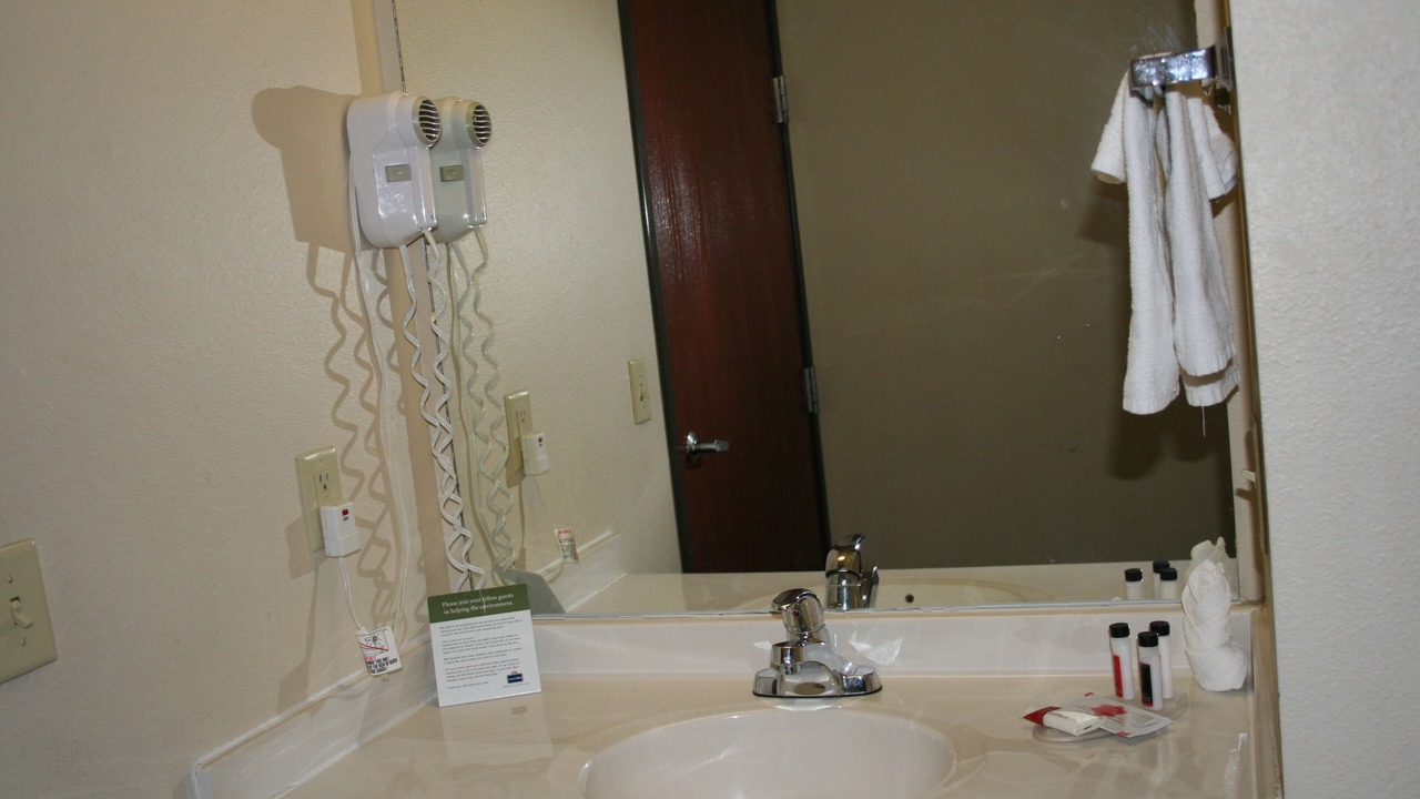 Photo of Bathroom in Grimes