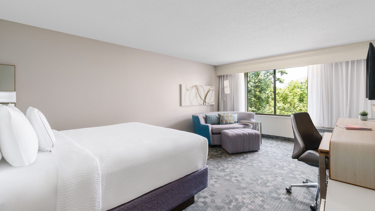 Photo of Bedroom in Lewisville