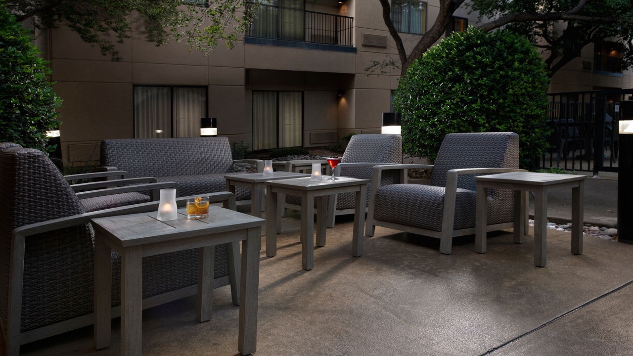 Photo of Patio Balcony in Legacy Park
