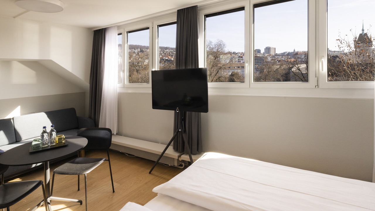Photo of Bedroom in Center