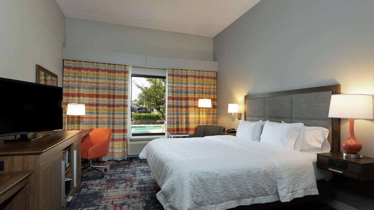 Photo of Bedroom in Humble