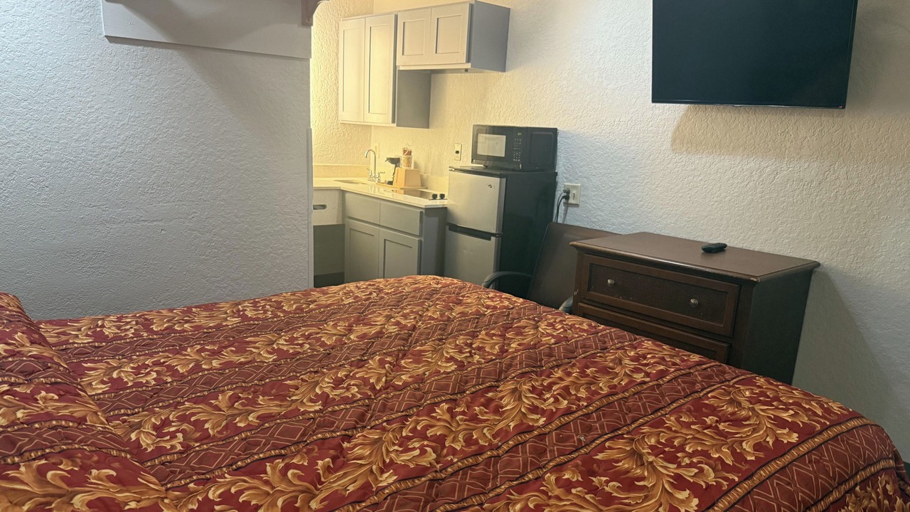 Photo of Bedroom in Texas City