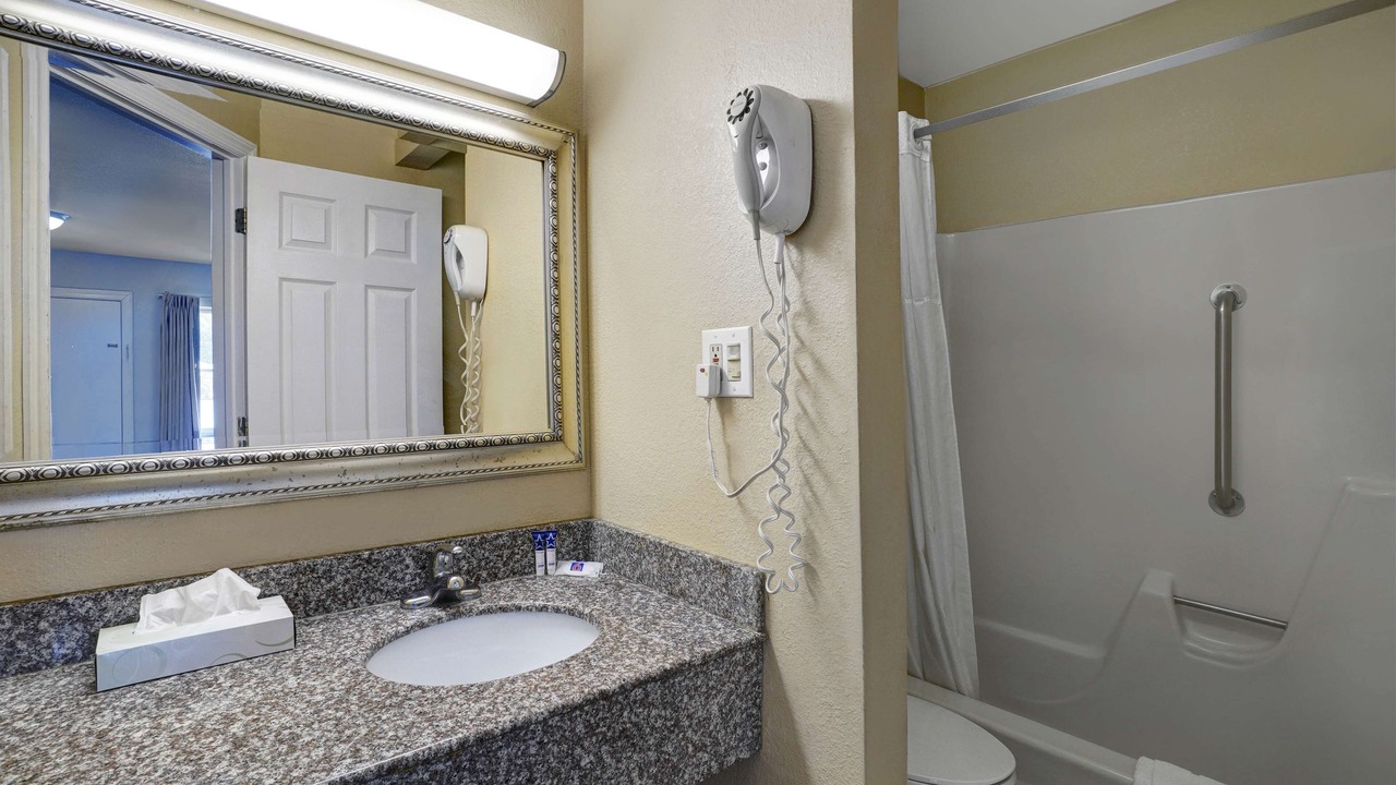 Photo of Bathroom in Washington