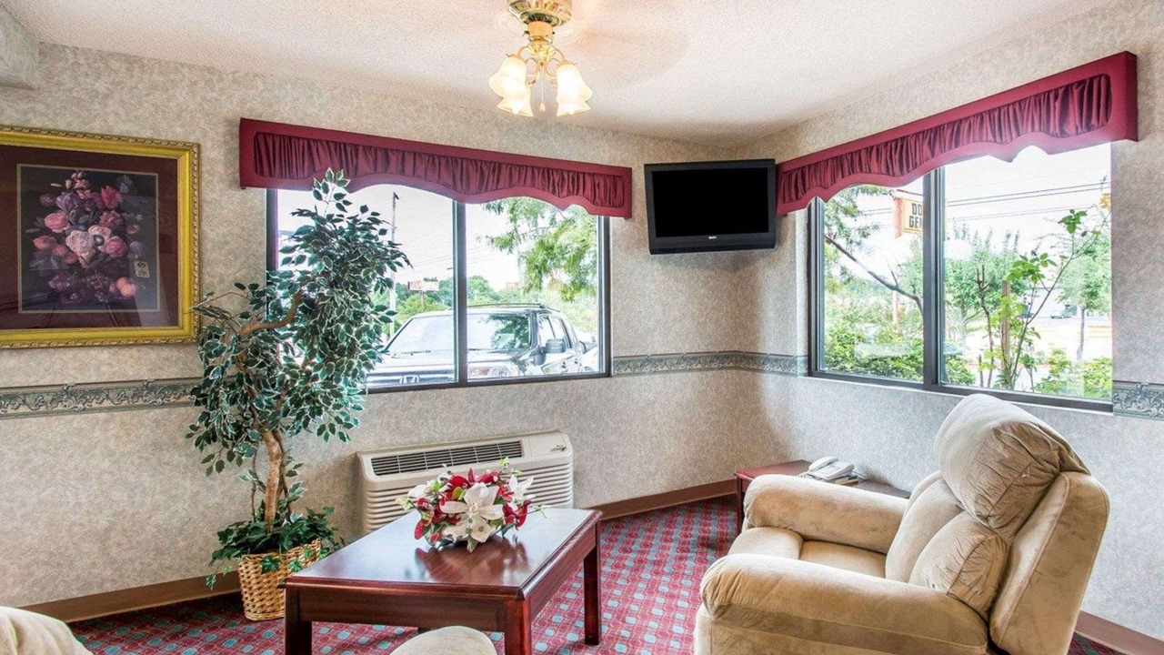 Photo of Others in Dothan