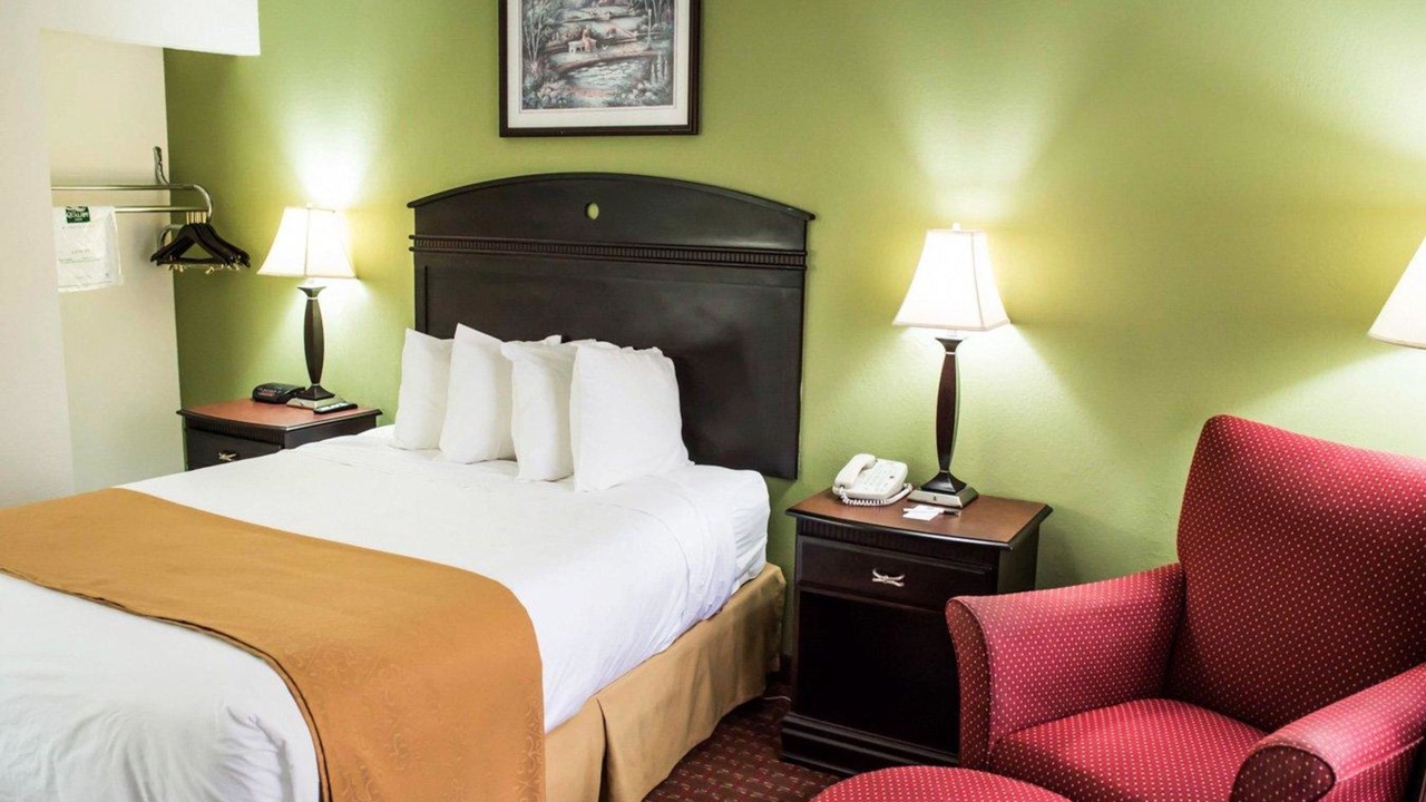 Photo of Others in Chipley