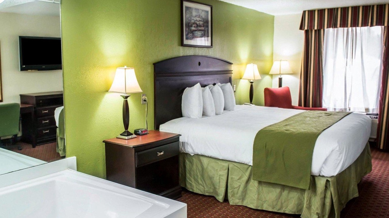 Photo of Others in Chipley