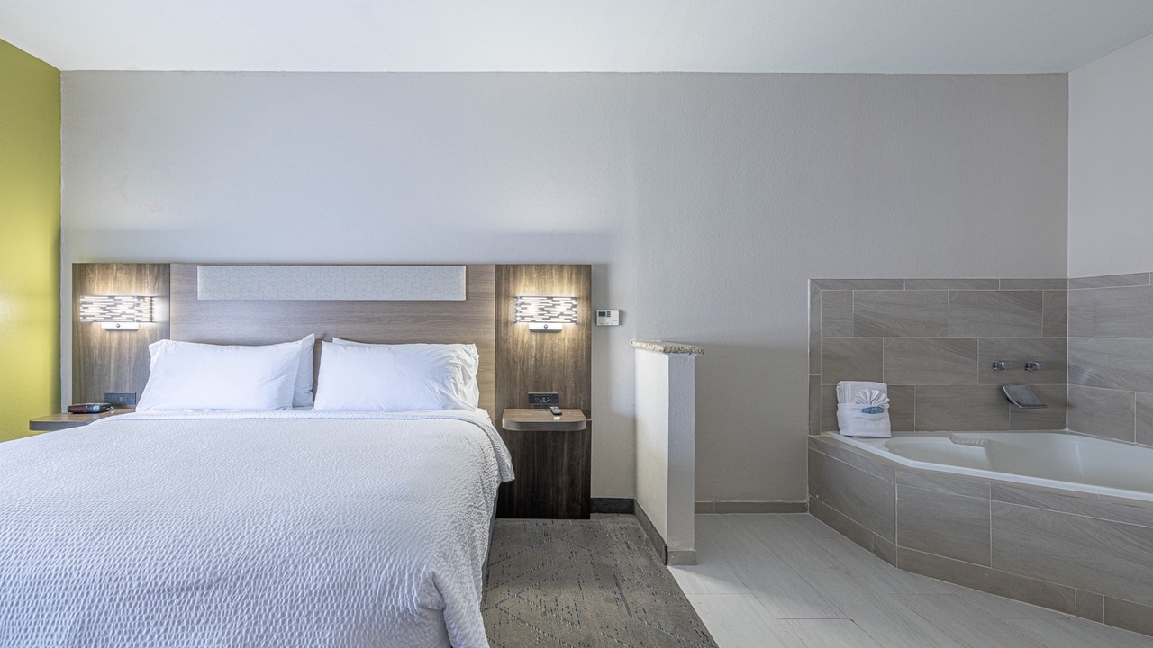 Photo of Bedroom in University Park