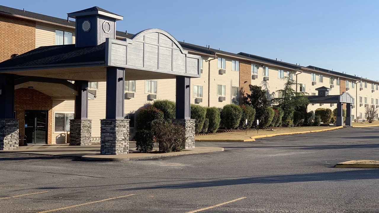Photo of Outdoor in Clinton