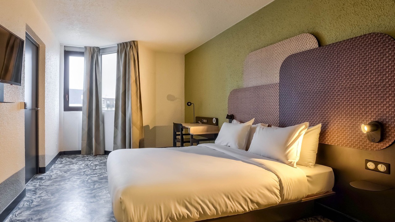 Photo of Bedroom in Chatillon