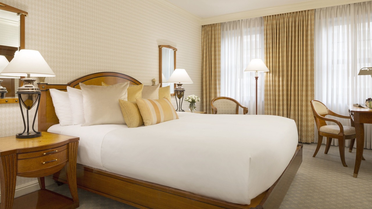 Photo of Bedroom in Downtown San Francisco