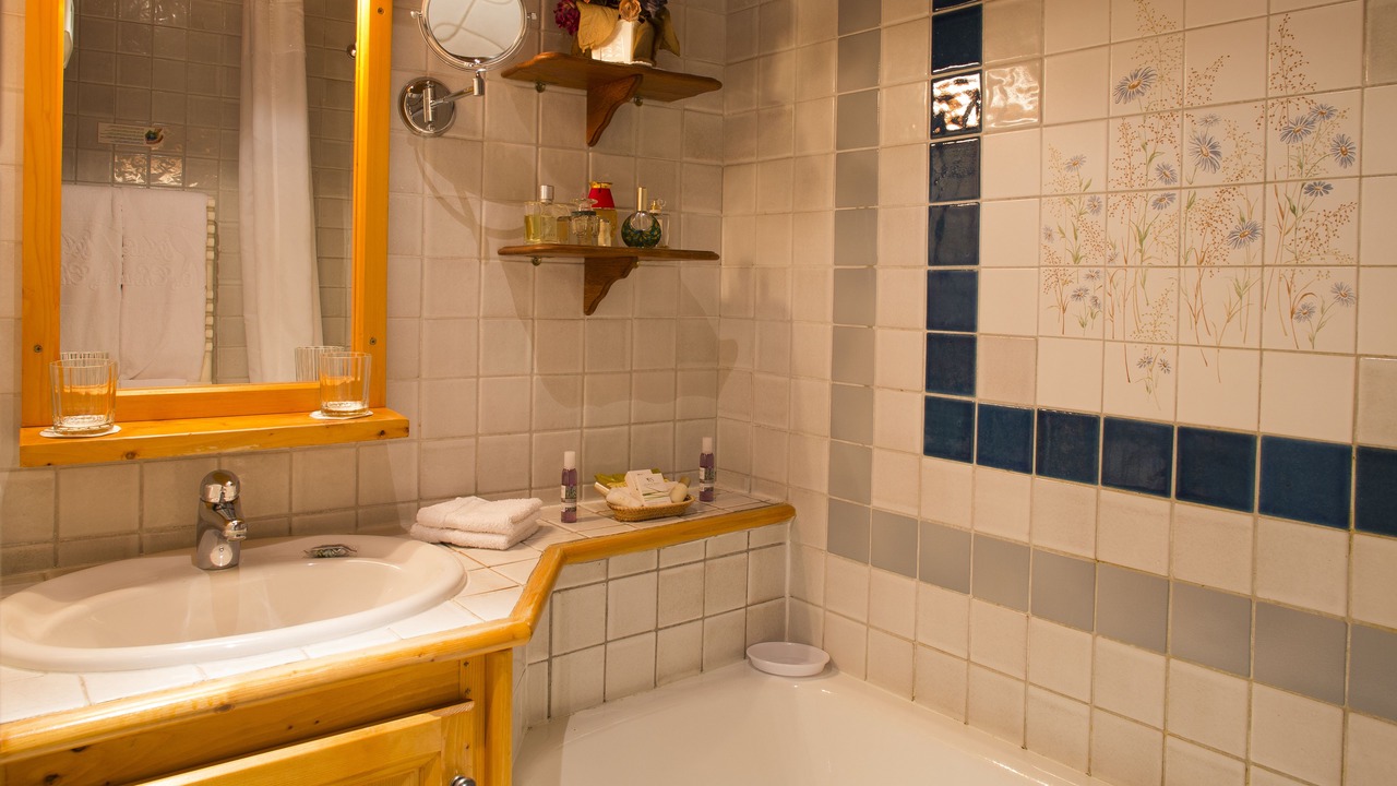 Photo of Bathroom in Monetier-les-Bains