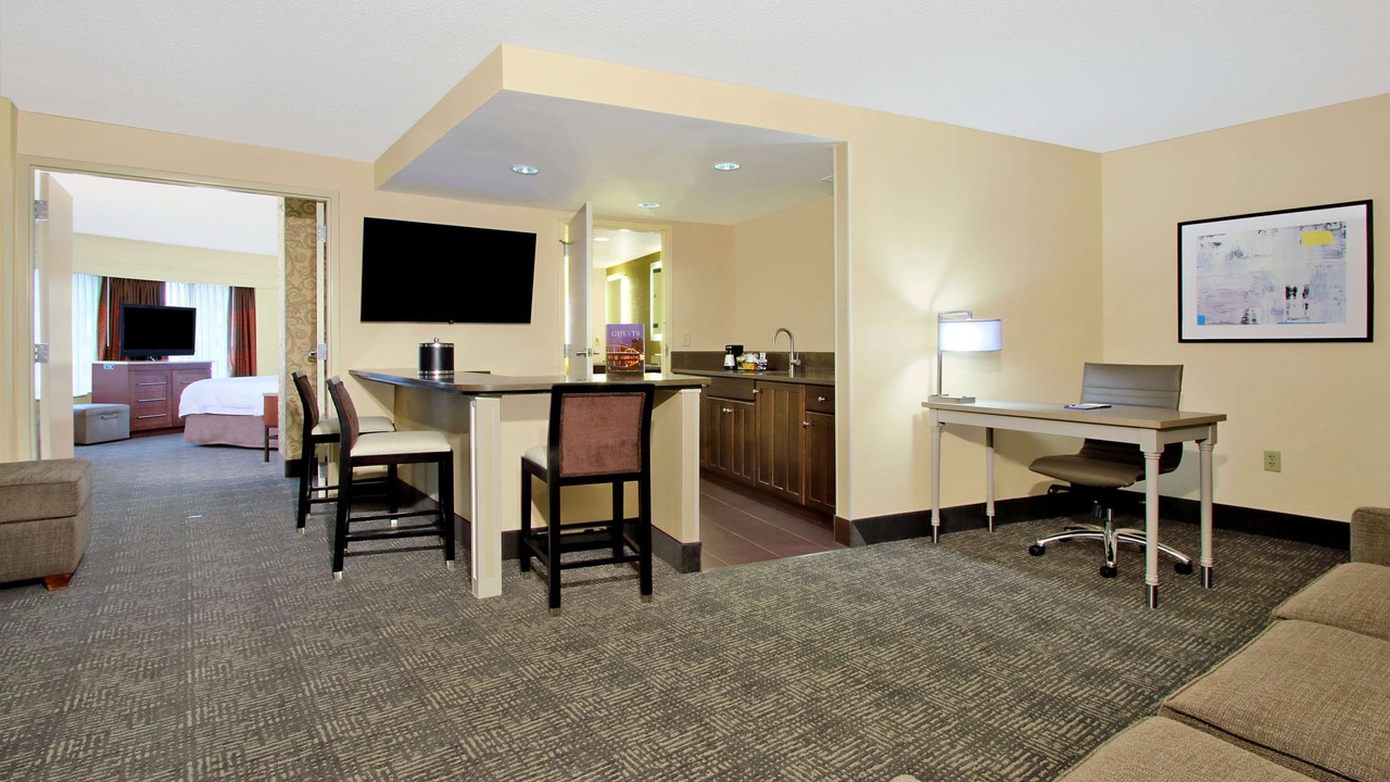 Photo of Bedroom in Arena District