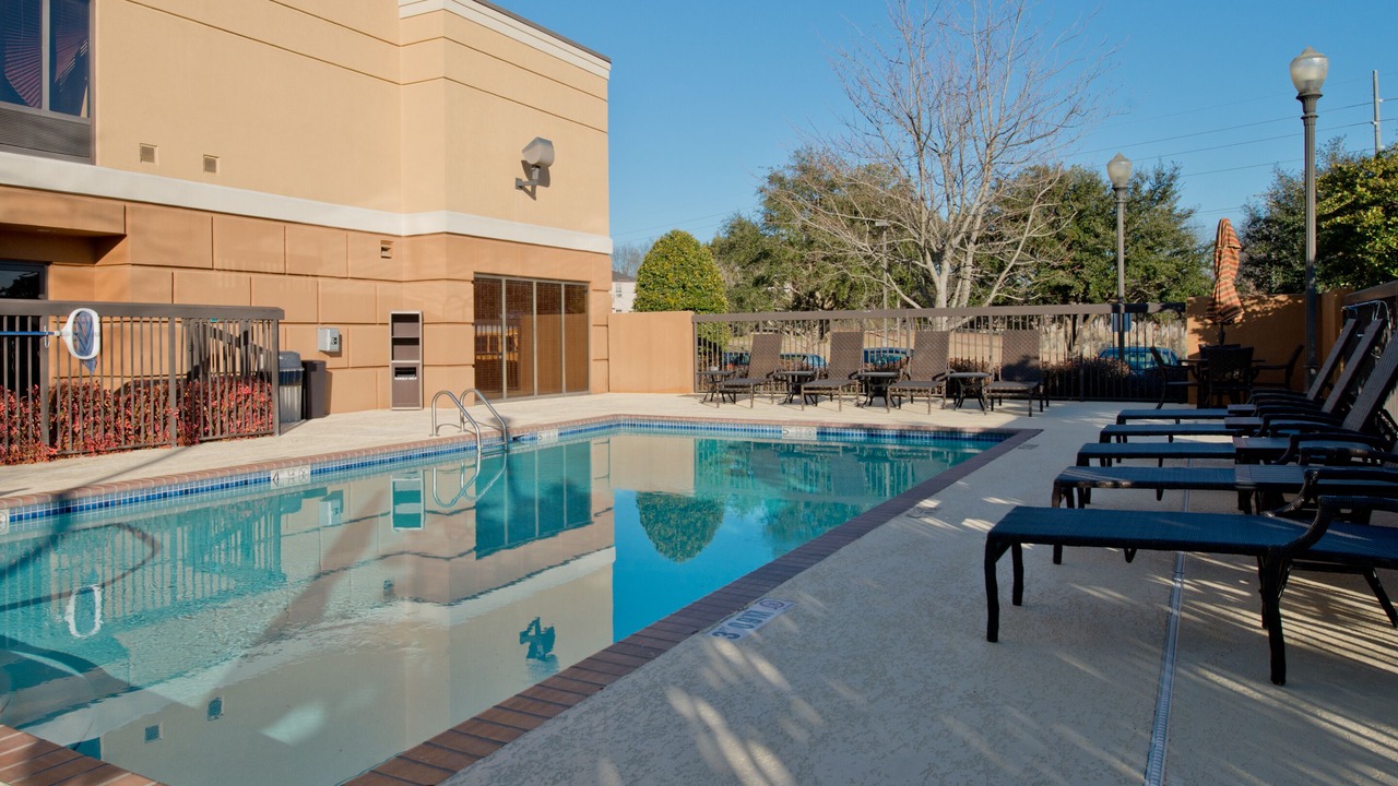 Photo of Outdoor in Starkville
