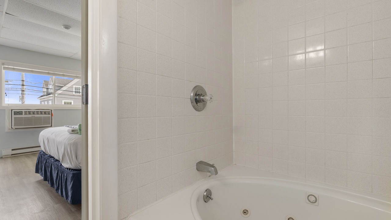Photo of Bathroom in Old Orchard Beach