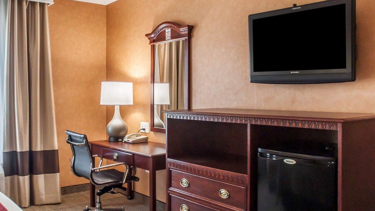 Photo of Bedroom in Cheektowaga