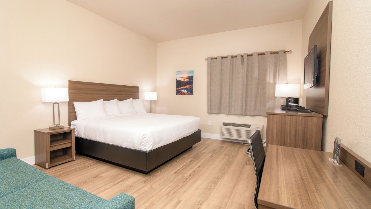 Photo of Bedroom in Apple Hill
