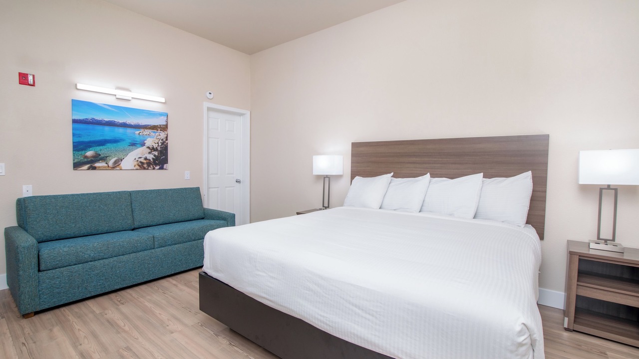 Photo of Bedroom in Apple Hill