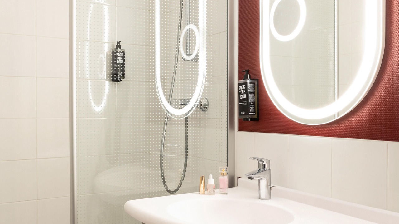 Photo of Bedroom in Charenton-le-Pont