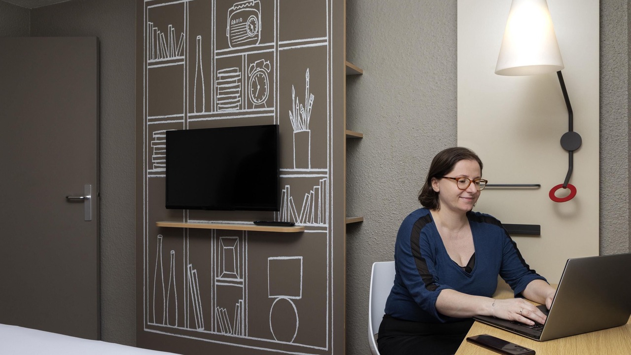 Photo of Bedroom in Charenton-le-Pont