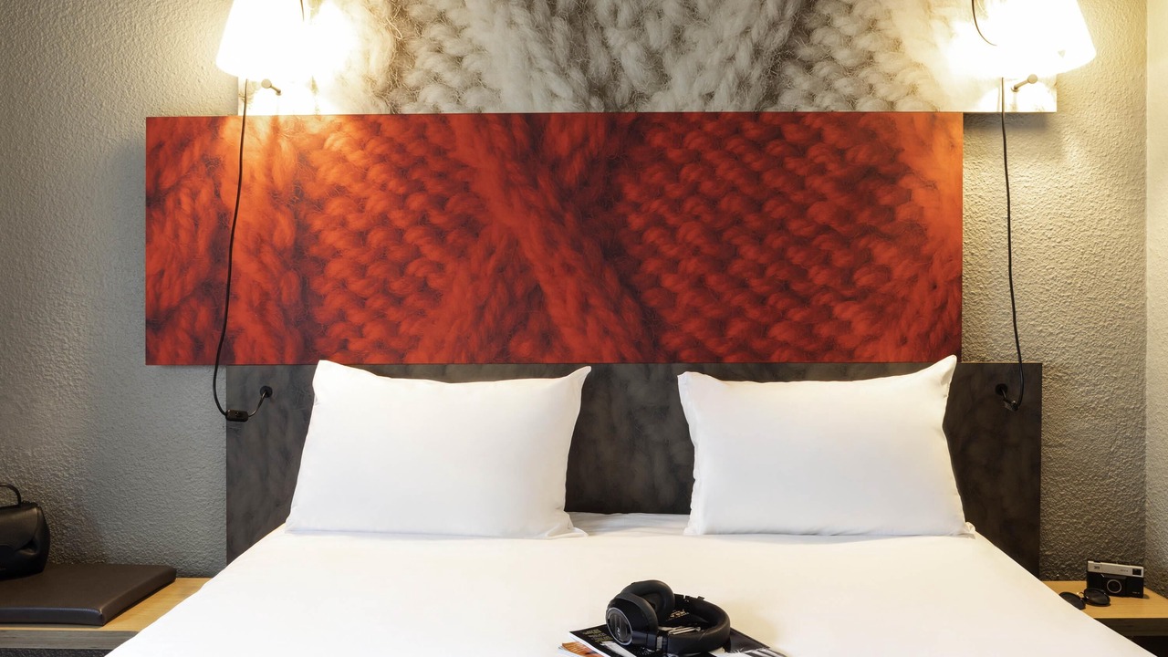 Photo of Bedroom in Charenton-le-Pont