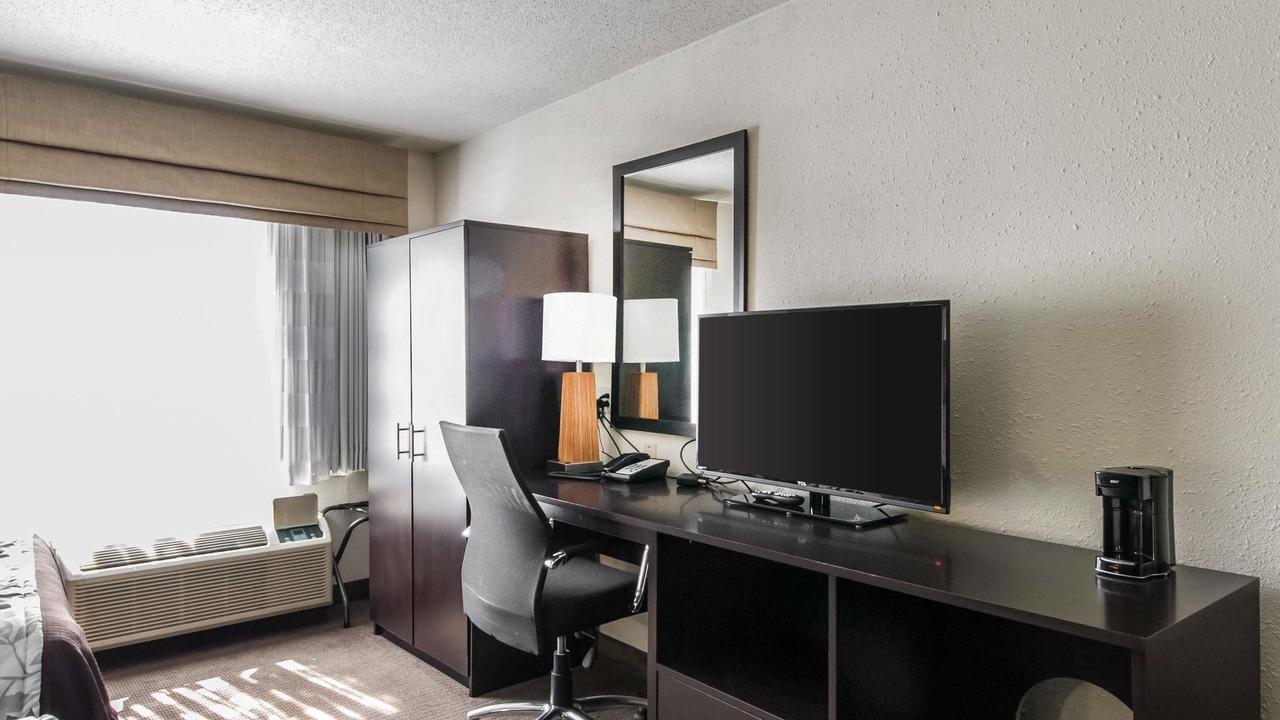 Photo of Bedroom in St. Charles