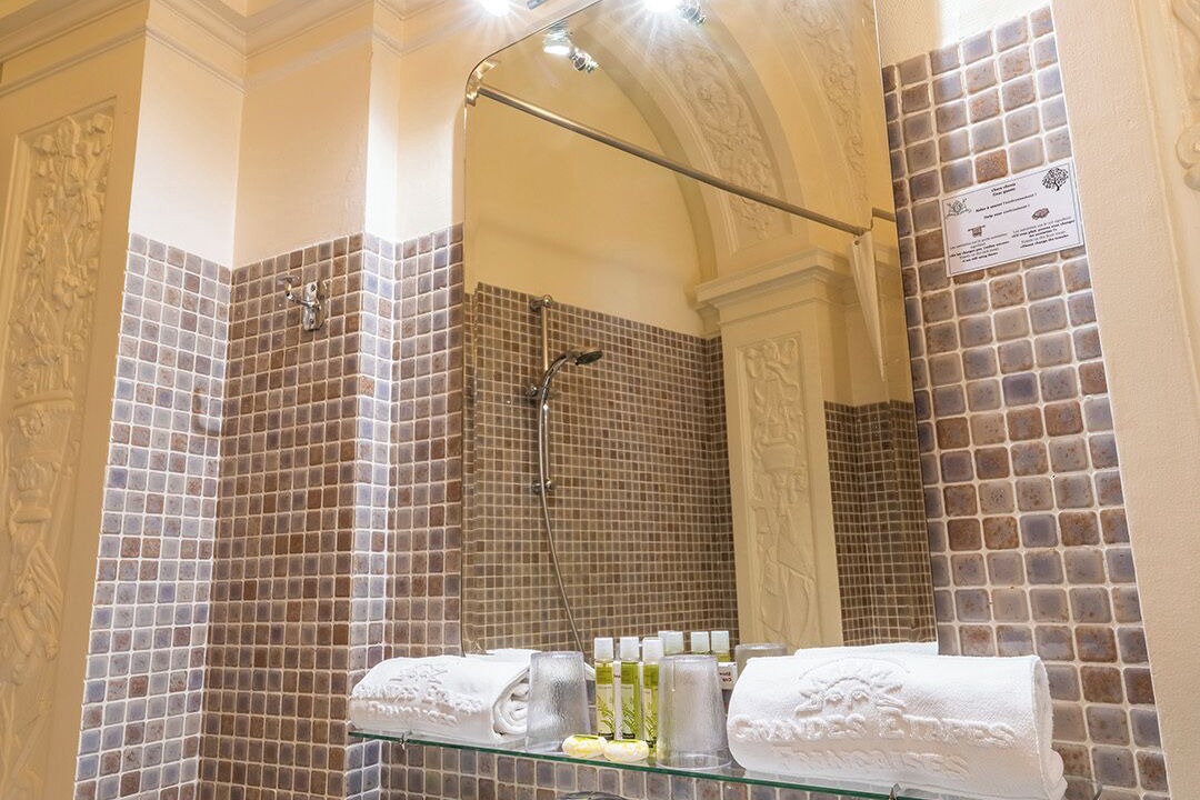 Photo of Bathroom in Montbazon