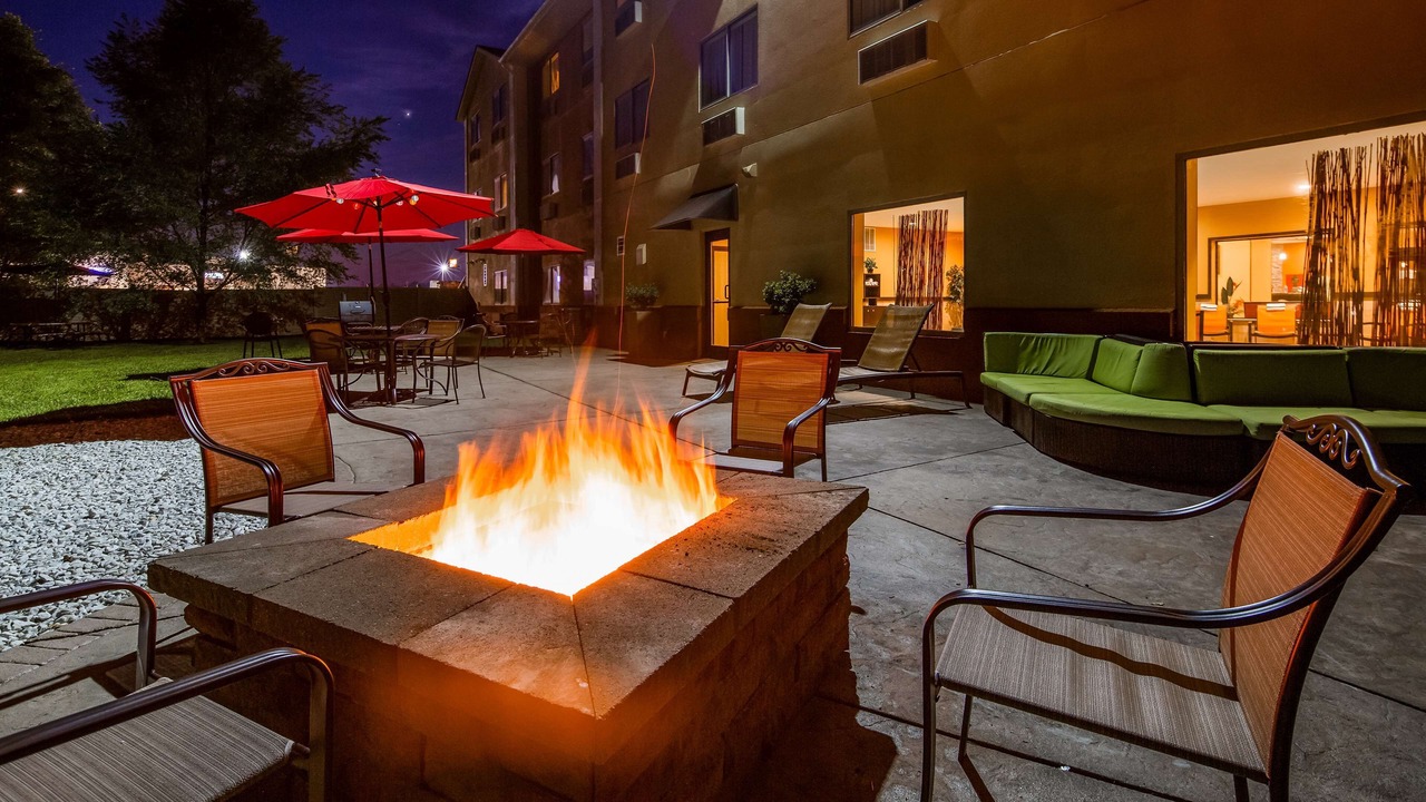 Photo of Outdoor in Harrison