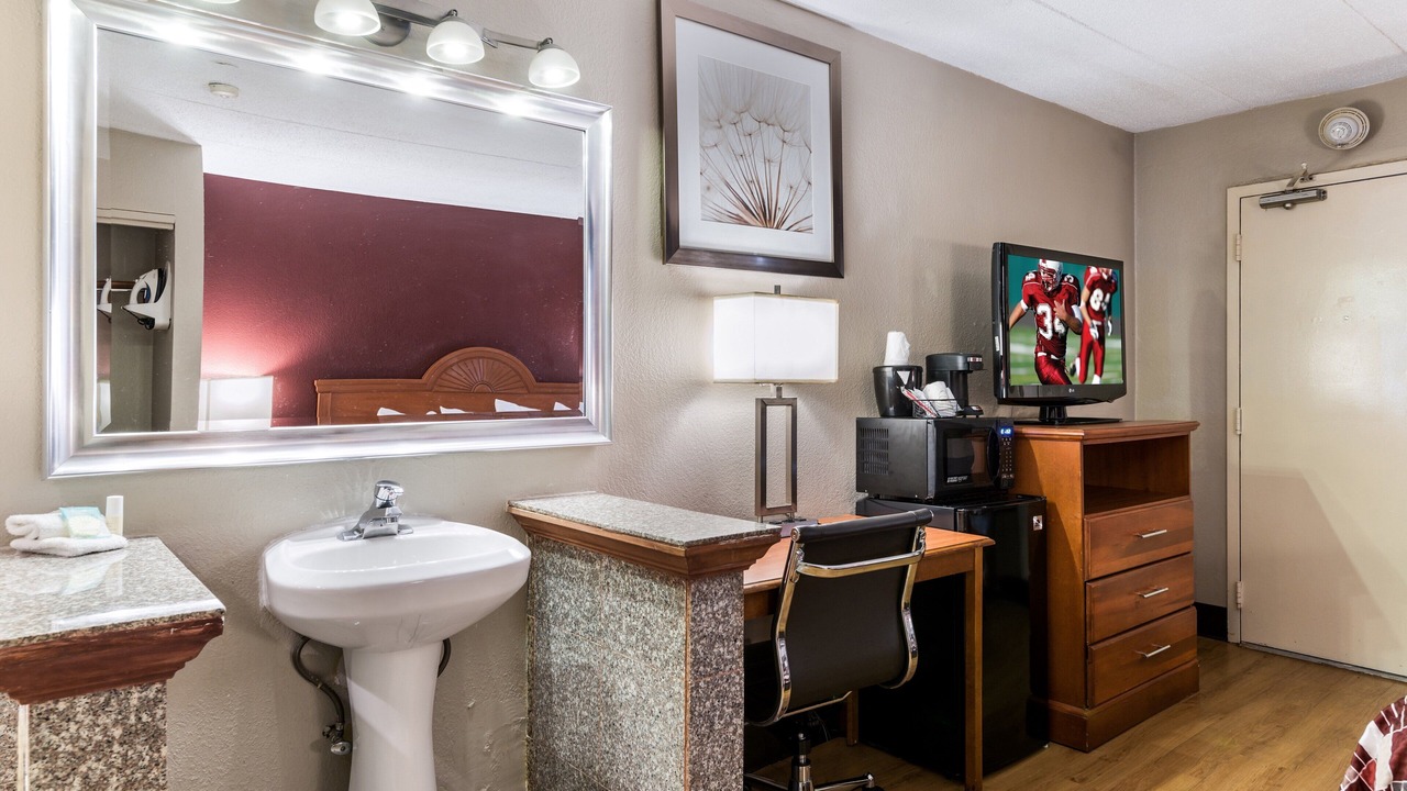 Photo of Bedroom in Morton Grove