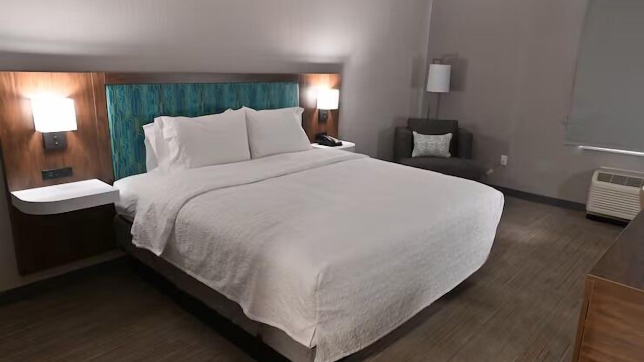 Photo of Bedroom in Milpitas