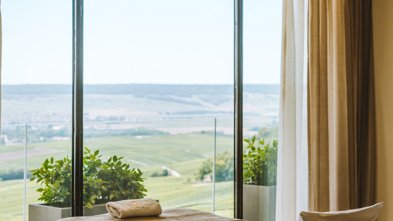 Photo of Bedroom in Champillon