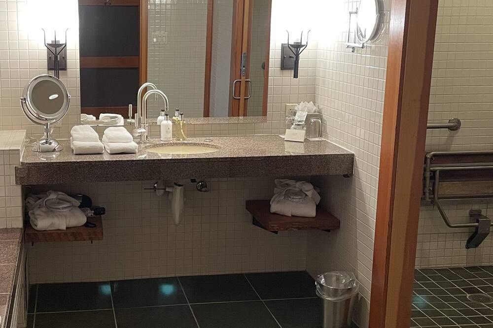 Photo of Bathroom in Woodinville