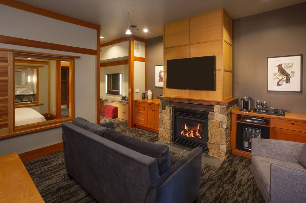 Photo of Livingroom in Woodinville