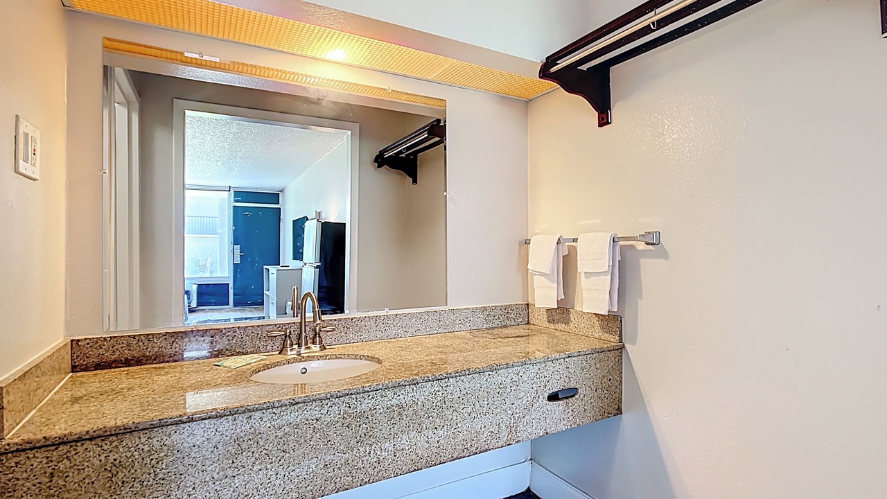 Photo of Bathroom in Lakeland