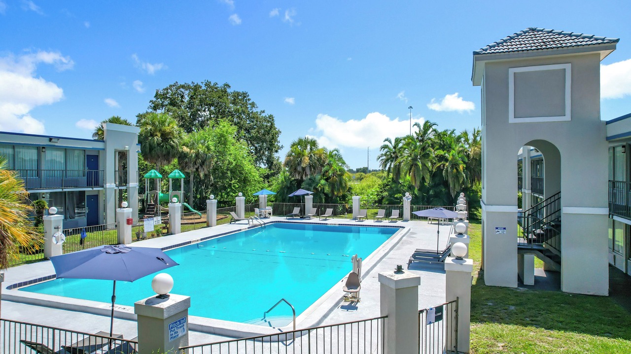 Photo of Outdoor in Lakeland