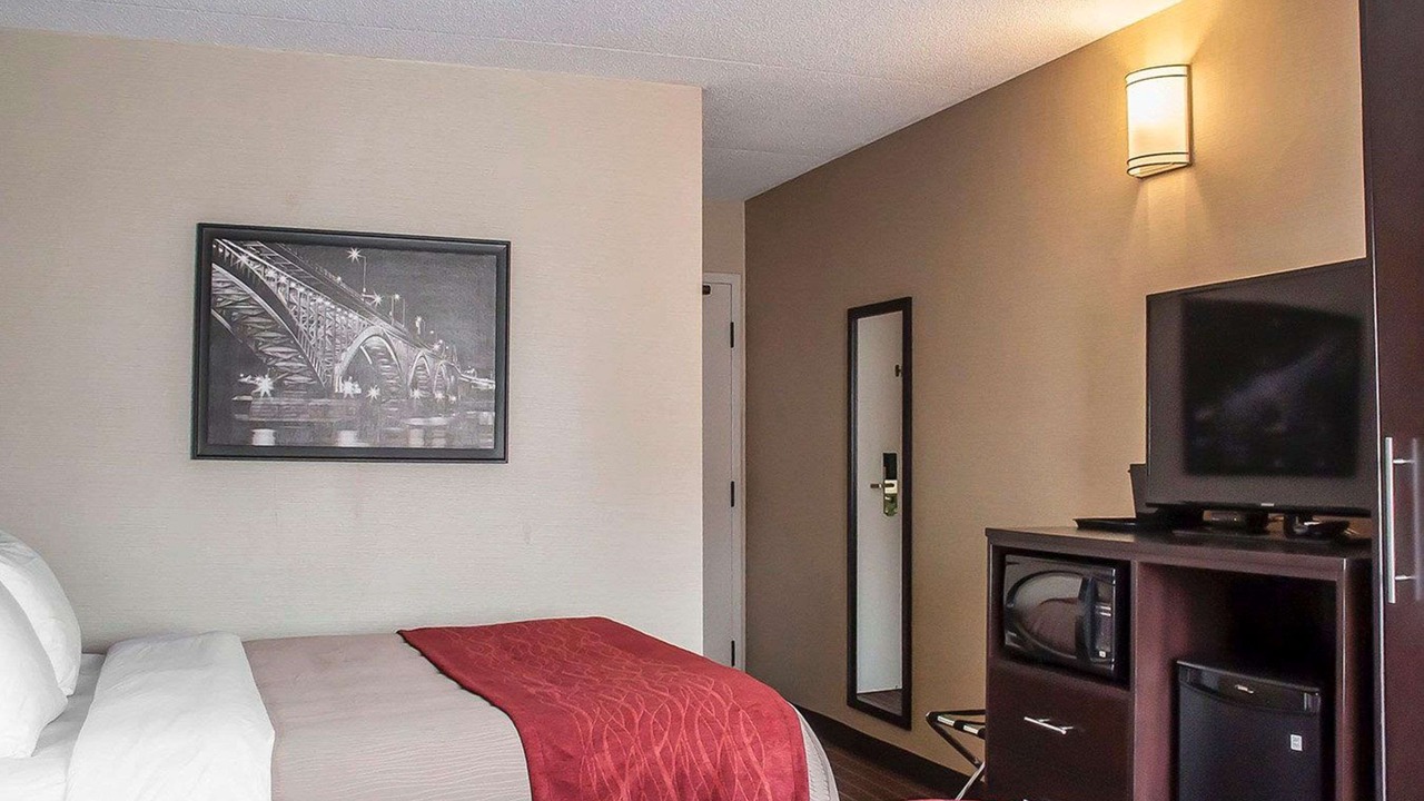 Photo of Bedroom in Fort Erie