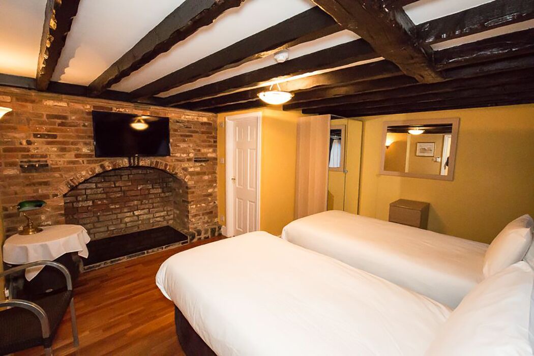 Photo of Bedroom in Kenilworth